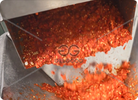 chili crushing